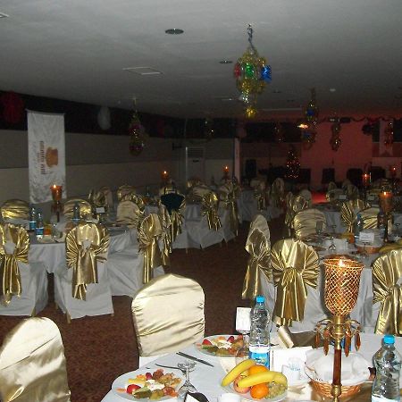 קארס Grand Ani Hotel מראה חיצוני תמונה