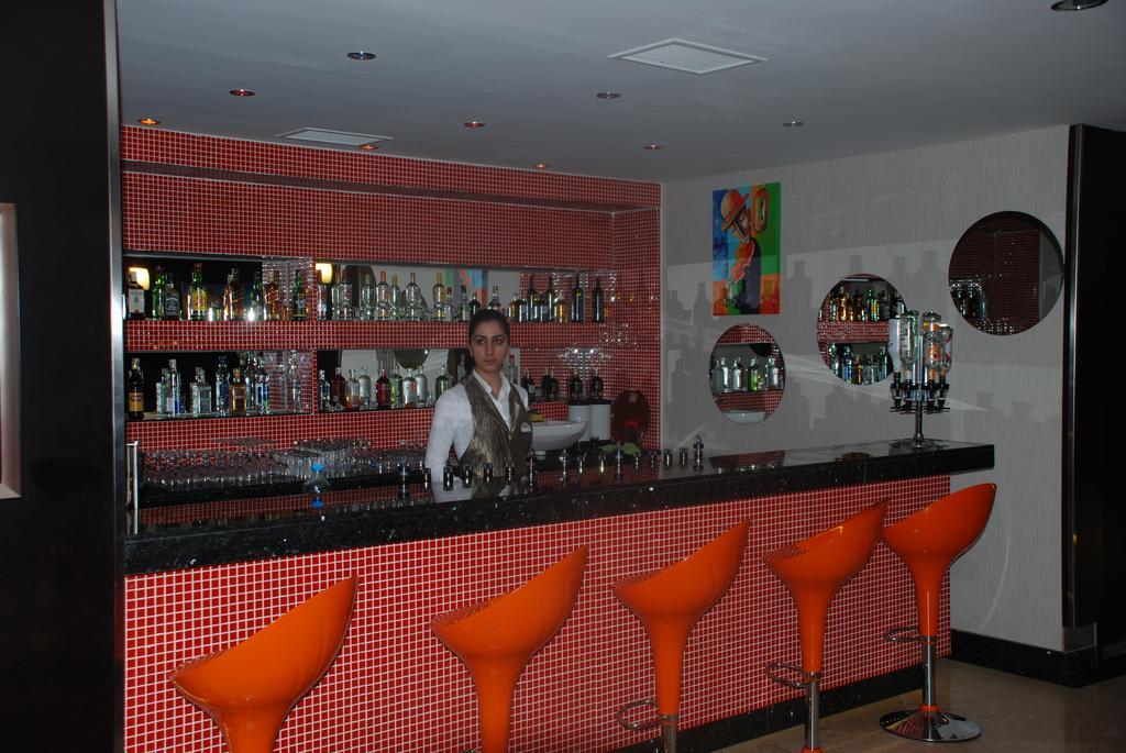 קארס Grand Ani Hotel מראה חיצוני תמונה