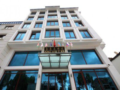 קארס Grand Ani Hotel מראה חיצוני תמונה